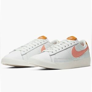 Nike Blazer Low SE Sneaker in White/Pink Quartz-Pollen • Women’s Size 7 • IN BOX